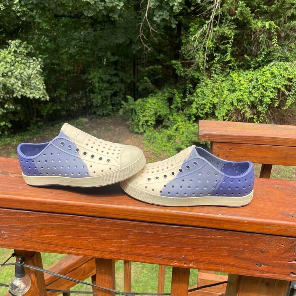 Native Jefferson Junior 1 Cream Blue Water Clogs